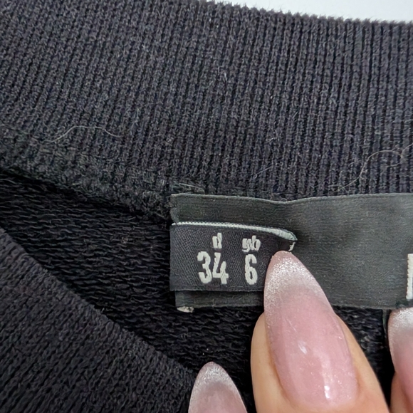 LOVE MOSCHINO sweatshirt with silver stars - Picture 4 of 10